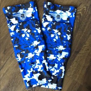 Bucwild Leg Sleeve Protector Honeycomb Pad (L)..